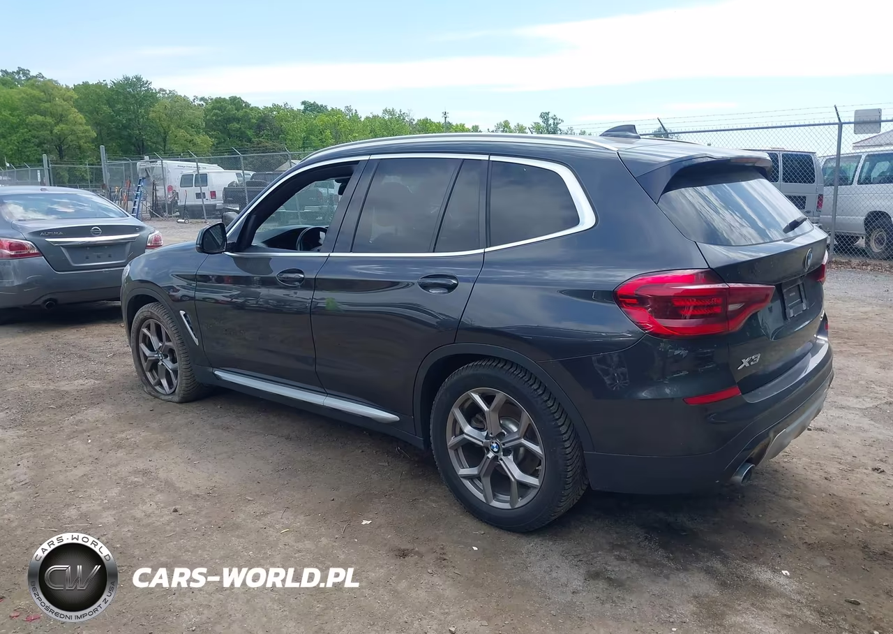 2020 BMW X3 xDrive30I VIN:5UXTY5C05L9D56556 - 3