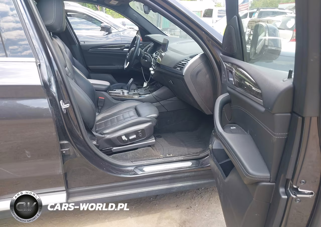 2020 BMW X3 xDrive30I VIN:5UXTY5C05L9D56556 - 5
