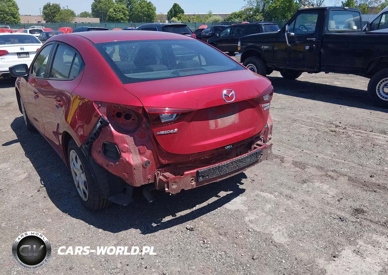 2018 Mazda Mazda3 Sport VIN:3MZBN1U74JM241286 - 6