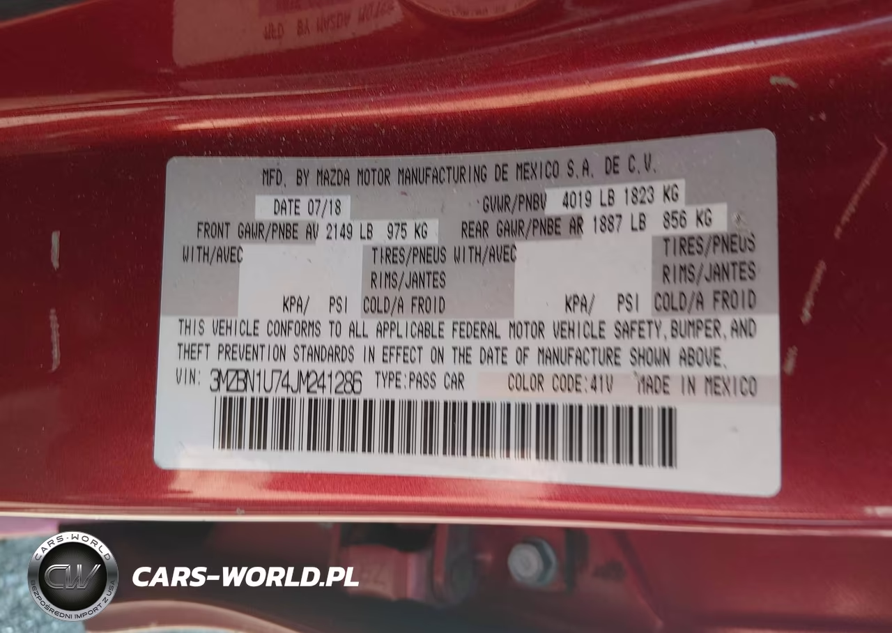 2018 Mazda Mazda3 Sport VIN:3MZBN1U74JM241286 - 9