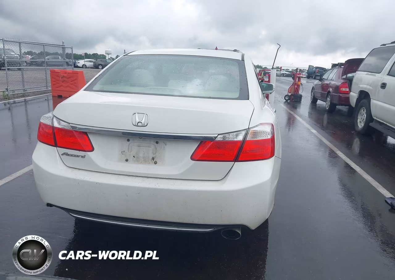 2013 Honda Accord Ex VIN:1HGCR2F70DA167379 - 16
