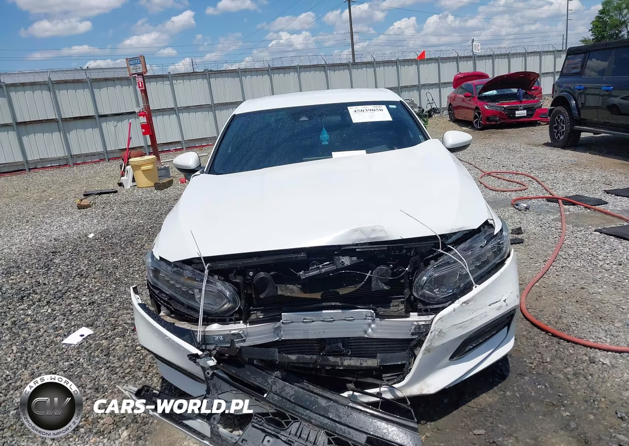 2018 Honda Accord Sport VIN:1HGCV1F30JA265942 - 12