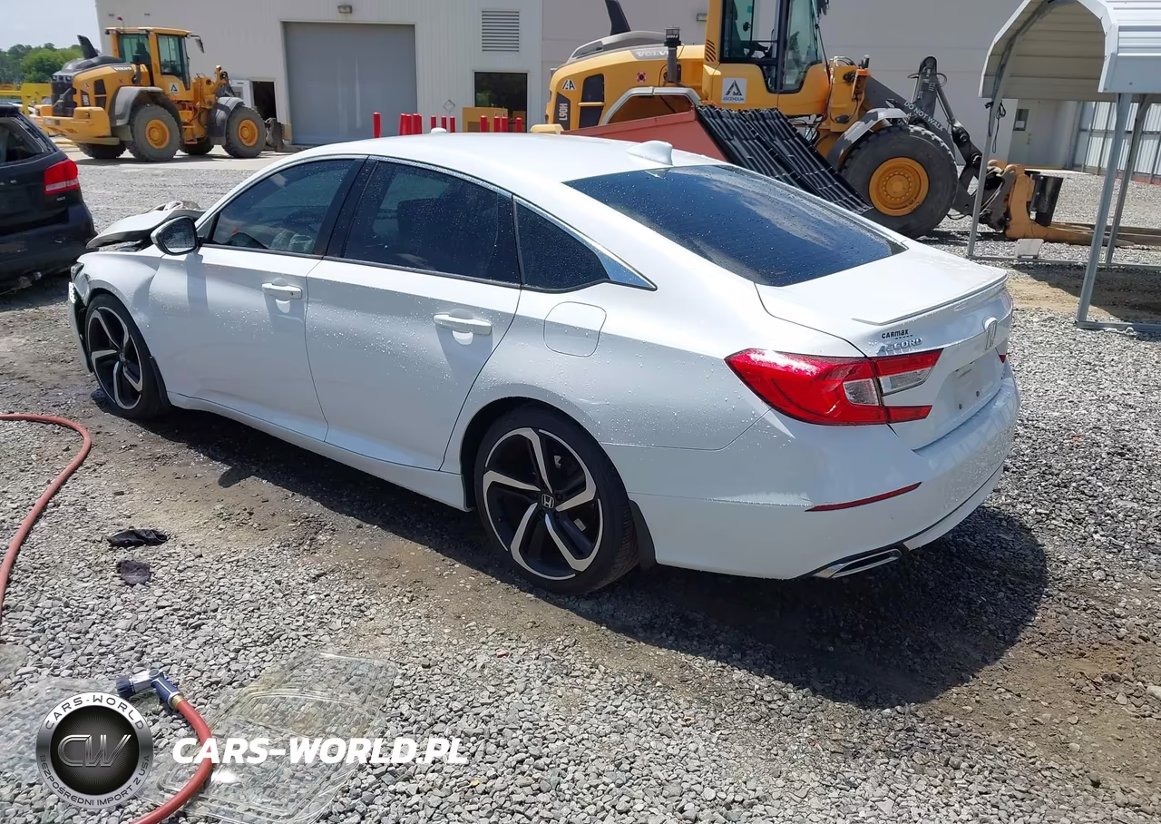 2018 Honda Accord Sport VIN:1HGCV1F30JA265942 - 3
