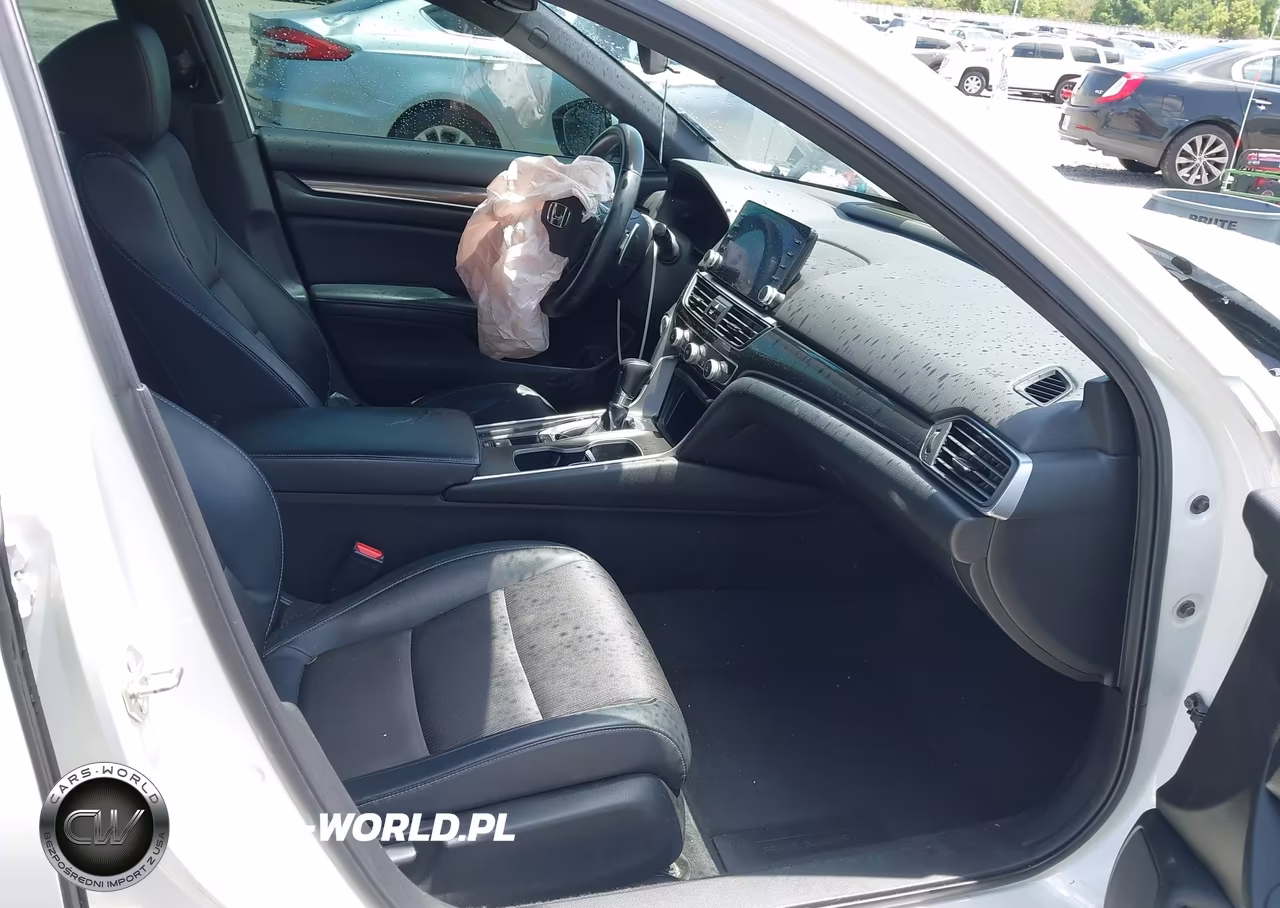 2018 Honda Accord Sport VIN:1HGCV1F30JA265942 - 5
