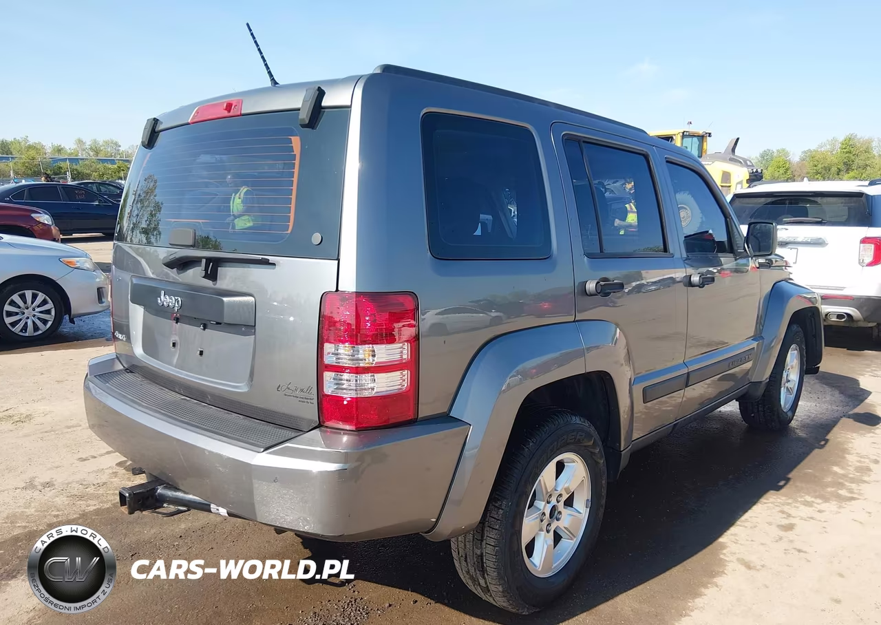 2012 Jeep Liberty Sport VIN:1C4PJMAK4CW198201 - 4