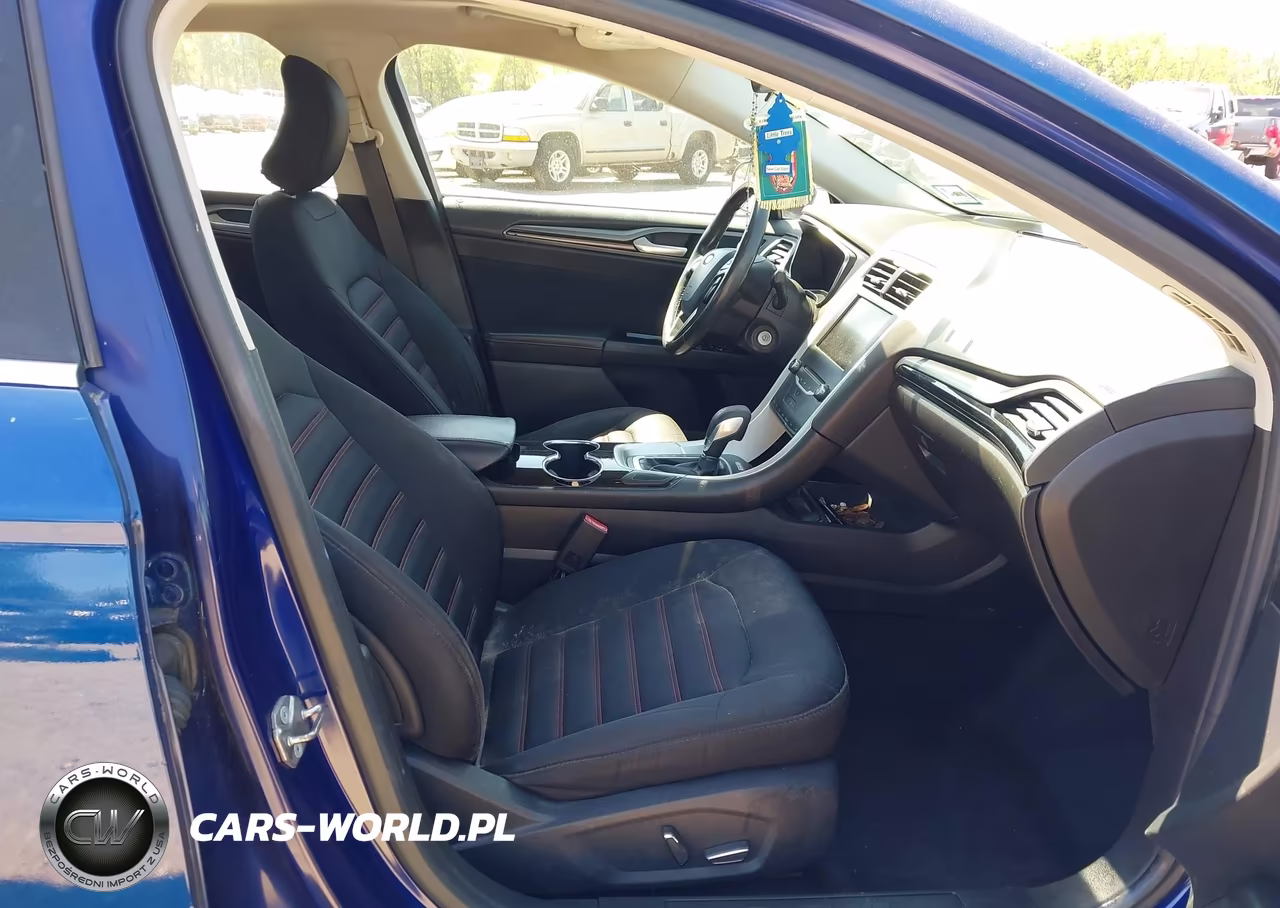 2015 Ford Fusion Se VIN:3FA6P0HDXFR217423 - 5