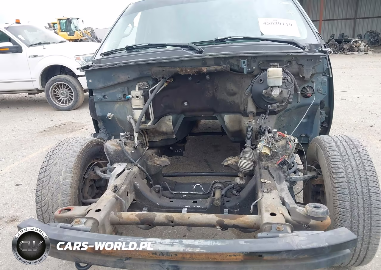 2008 Cadillac Escalade Standard VIN:1GYEC63848R170381 - 10