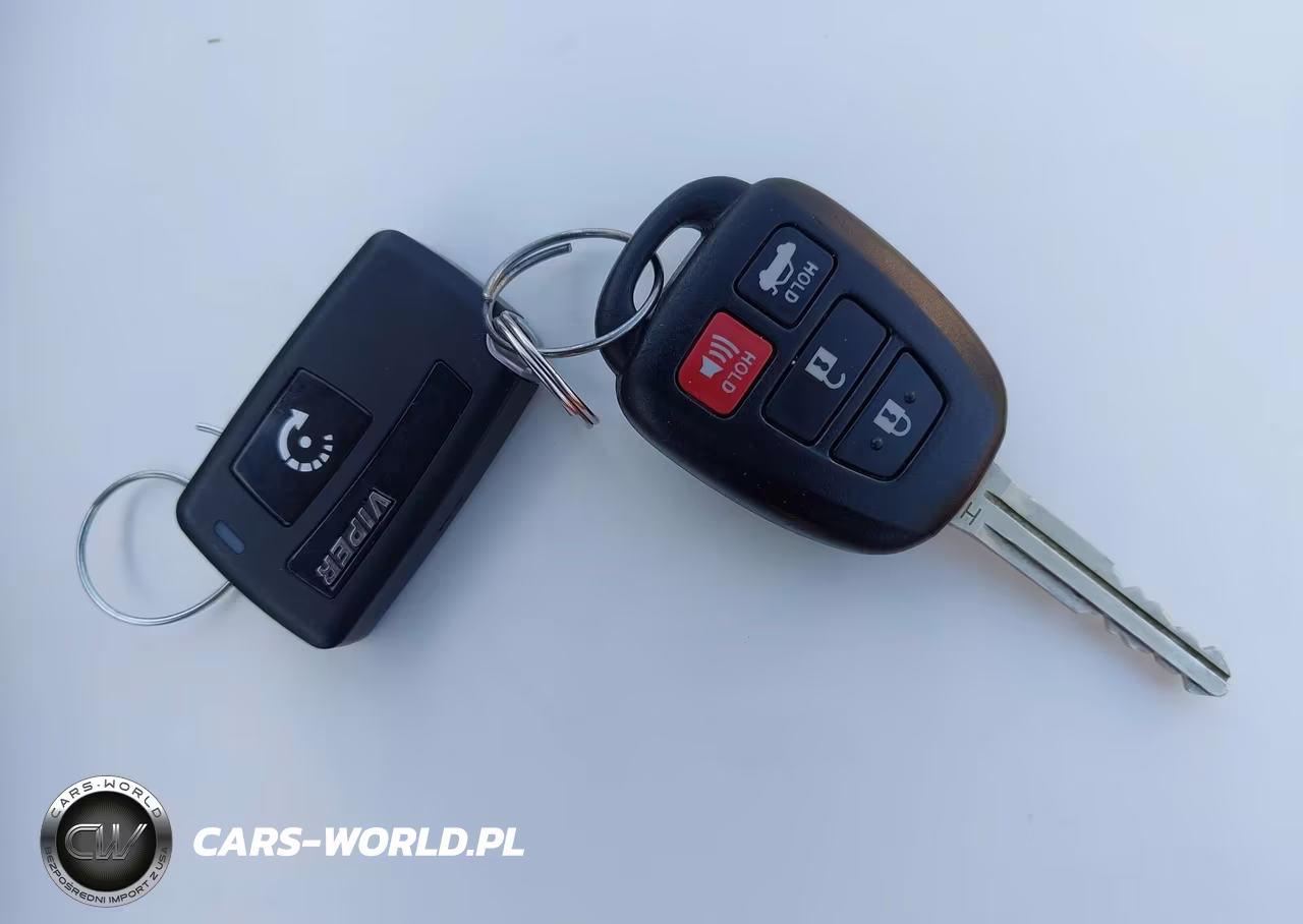 2018 Toyota Corolla Le VIN:2T1BURHE4JC050425 - 11