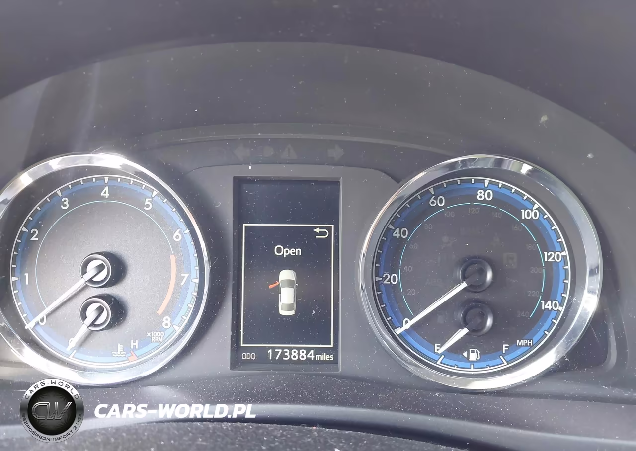 2017 Toyota Corolla Se Special Edition VIN:5YFBURHE4HP636892 - 7