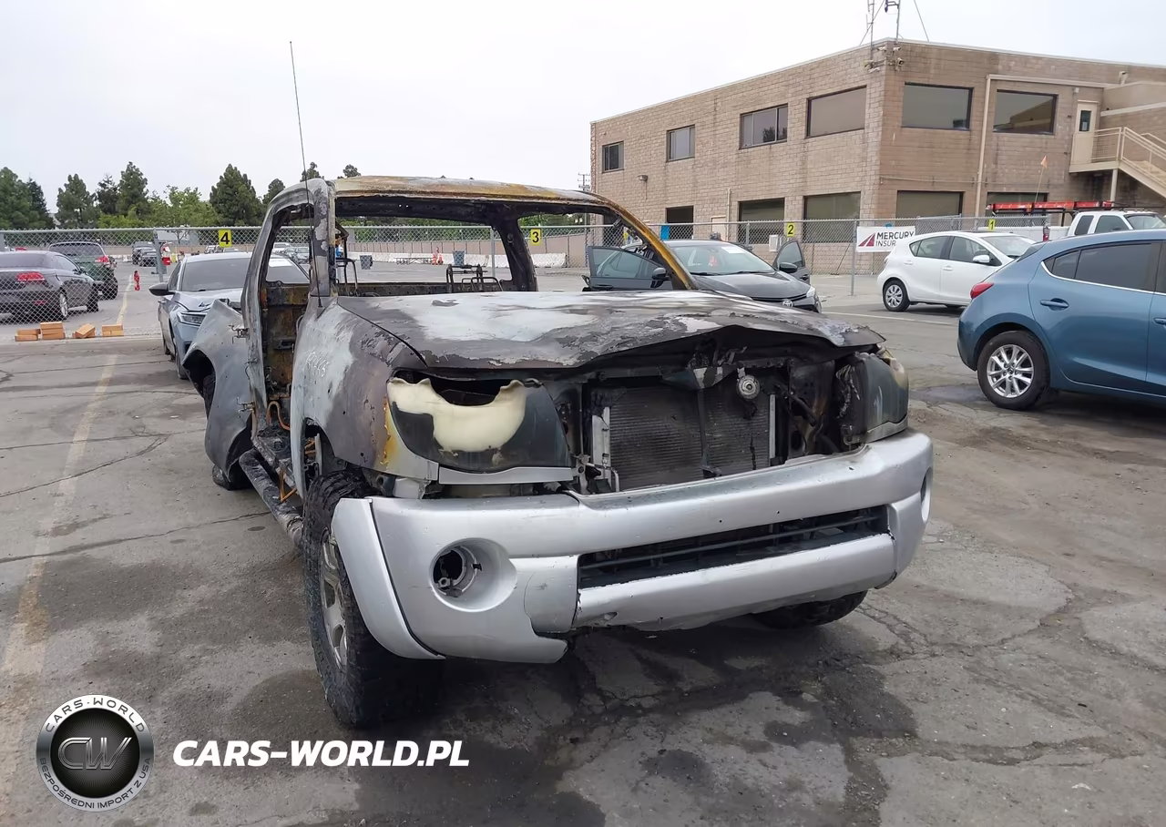 2011 Toyota Tacoma Prerunner VIN:5TFTX4GN6BX005117 - 6
