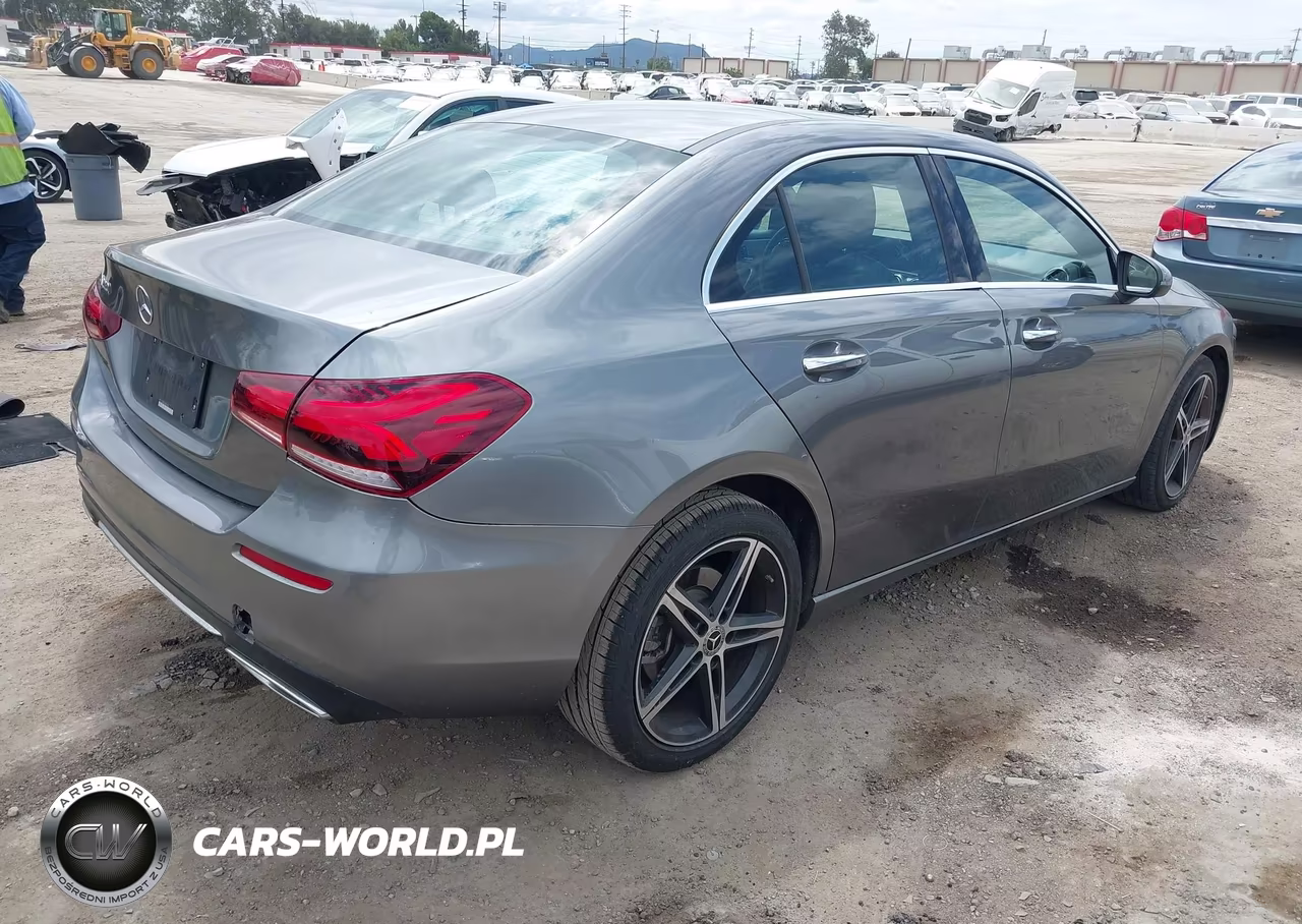 2019 Mercedes-Benz A 220 VIN:WDD3G4EB2KW020623 - 4