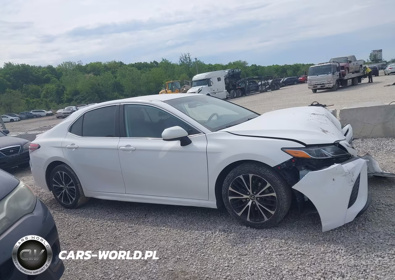 2019 Toyota Camry Se VIN:4T1B11HK3KU211766 - 13