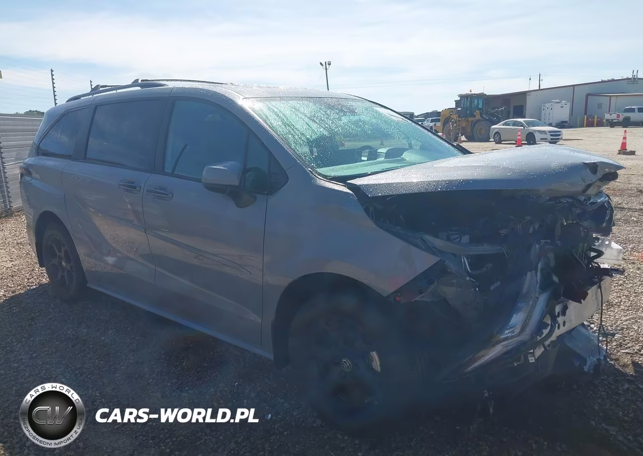 2025 Toyota Sienna Woodland Edition – zdjęcie 1 z 16
