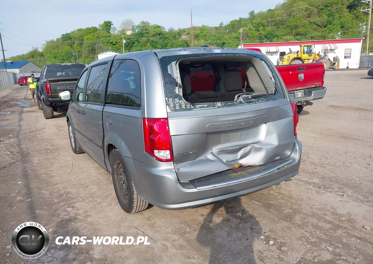 2015 Dodge Grand Caravan American Value Pkg VIN:2C4RDGBG2FR724575 - 3