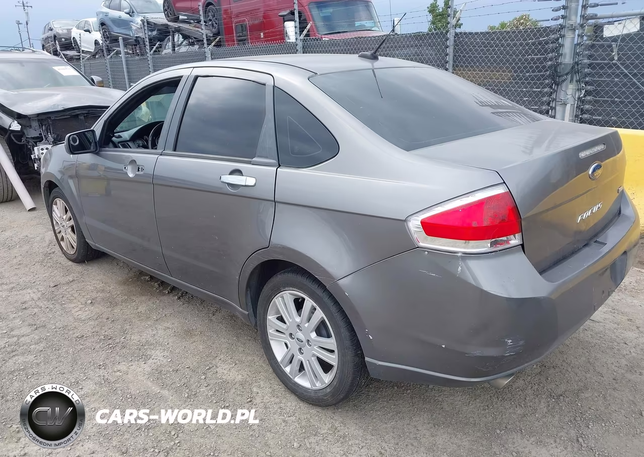 2010 Ford Focus Sel VIN:1FAHP3HNXAW242458 - 3