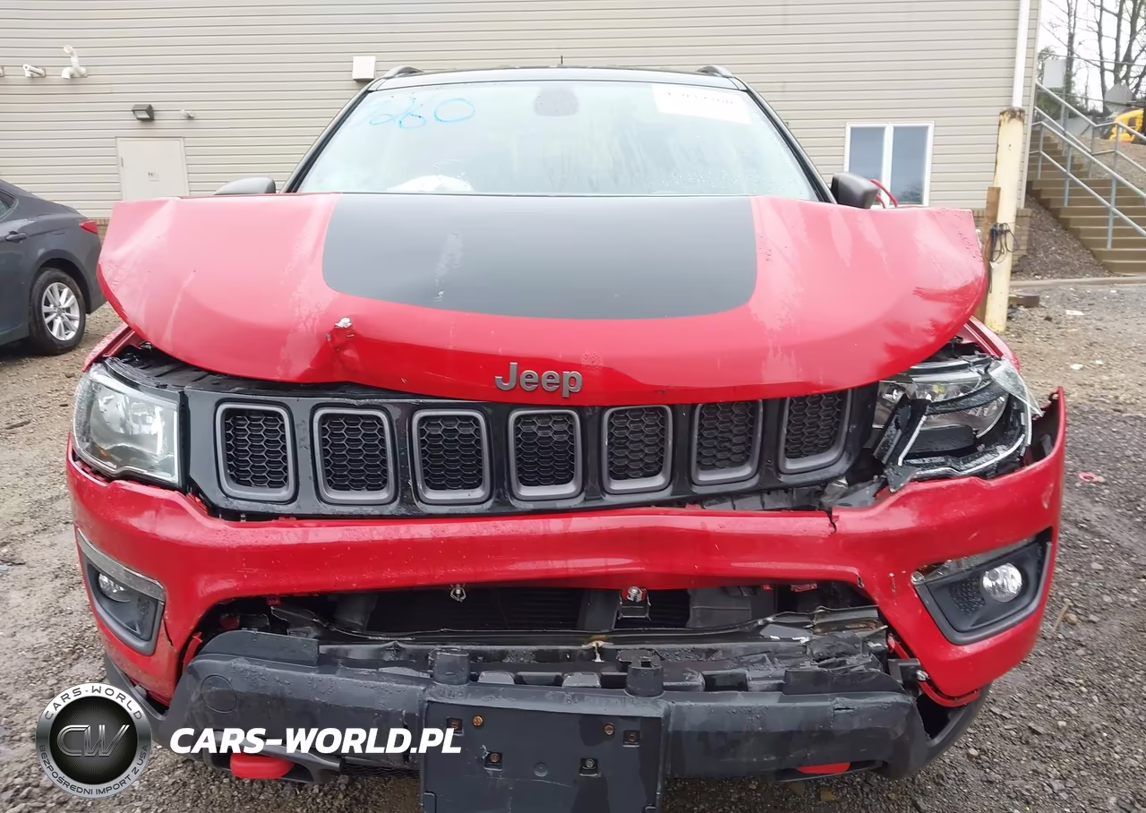 2018 Jeep Compass Trailhawk 4X4 VIN:3C4NJDDB6JT234752 - 12