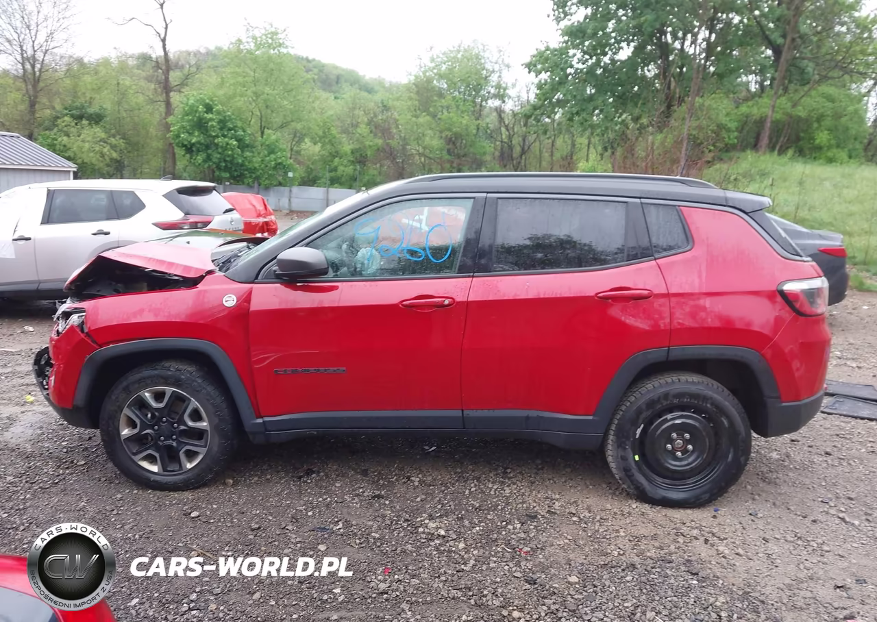 2018 Jeep Compass Trailhawk 4X4 VIN:3C4NJDDB6JT234752 - 14