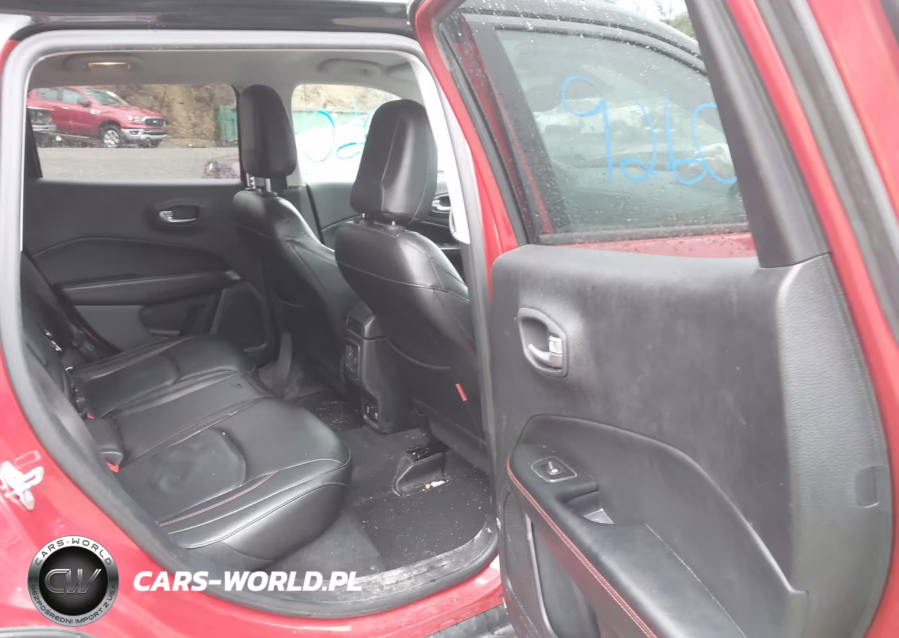 2018 Jeep Compass Trailhawk 4X4 VIN:3C4NJDDB6JT234752 - 8