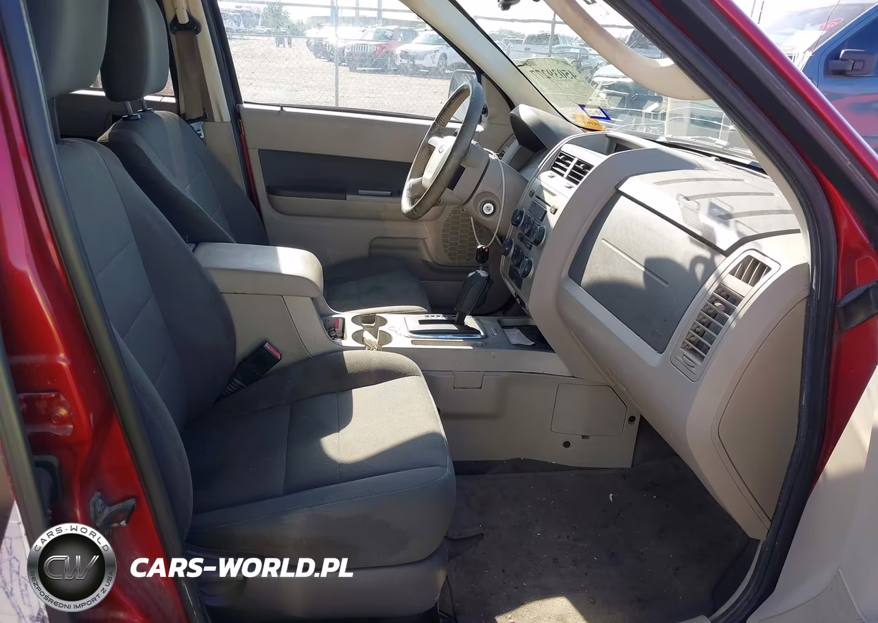 2010 Ford Escape Xlt VIN:1FMCU0D71AKA78202 - 5