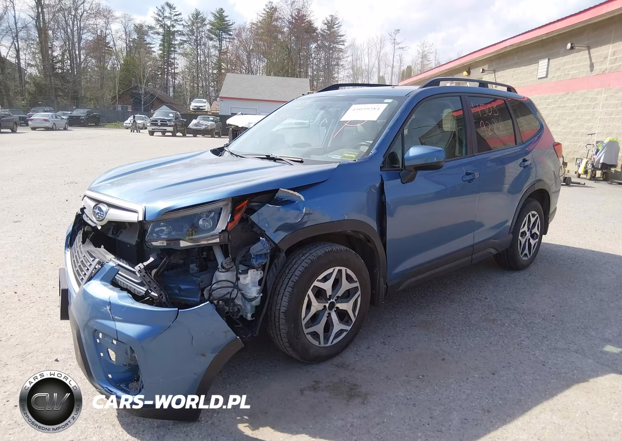 2021 Subaru Forester Premium VIN:JF2SKAFC2MH588163 - 2