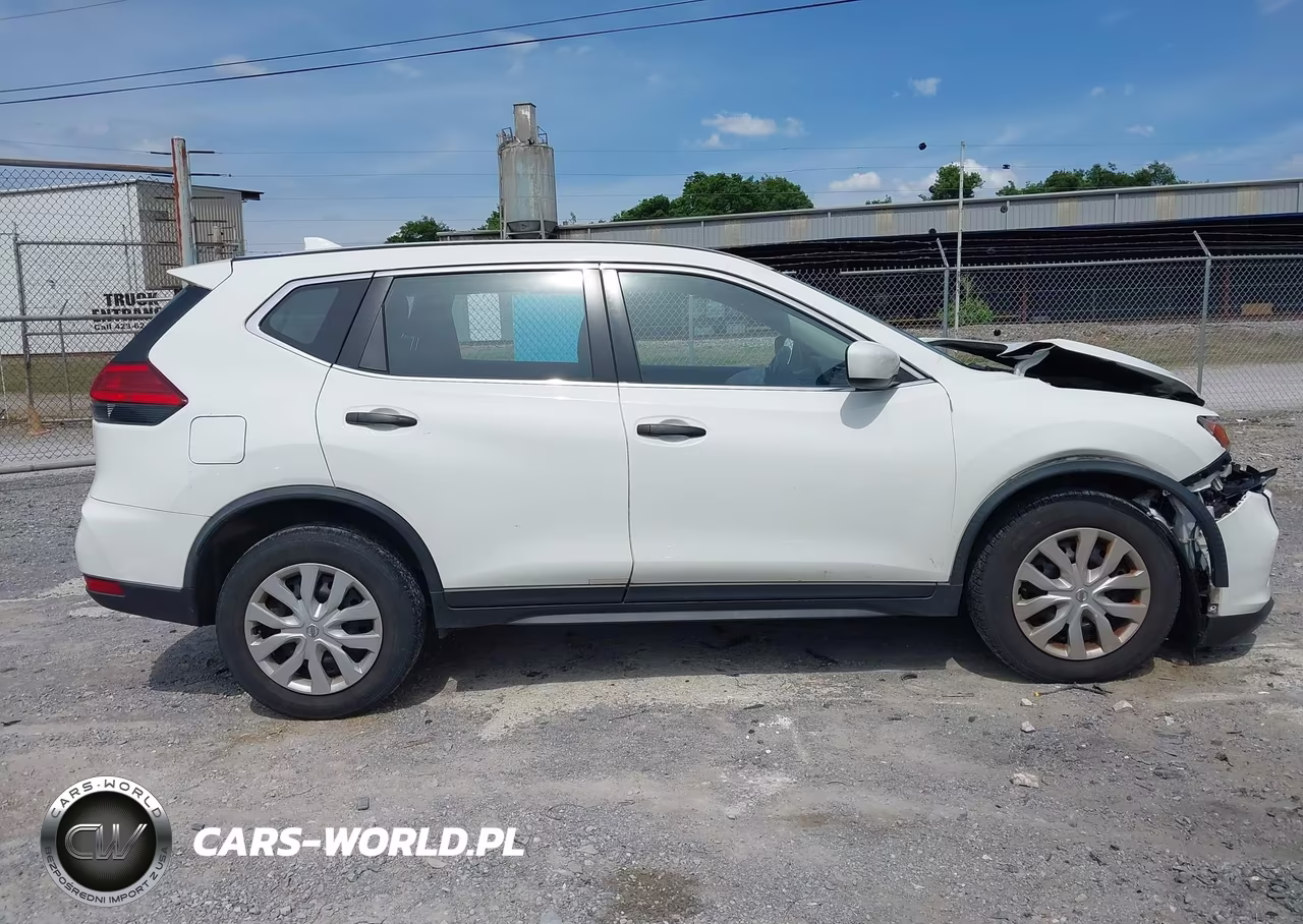 2017 Nissan Rogue S VIN:JN8AT2MV3HW013688 - 13