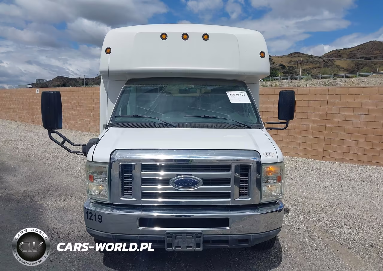 2012 Ford E-450 Cutaway VIN:1FDFE4FS8CDA92852 - 11
