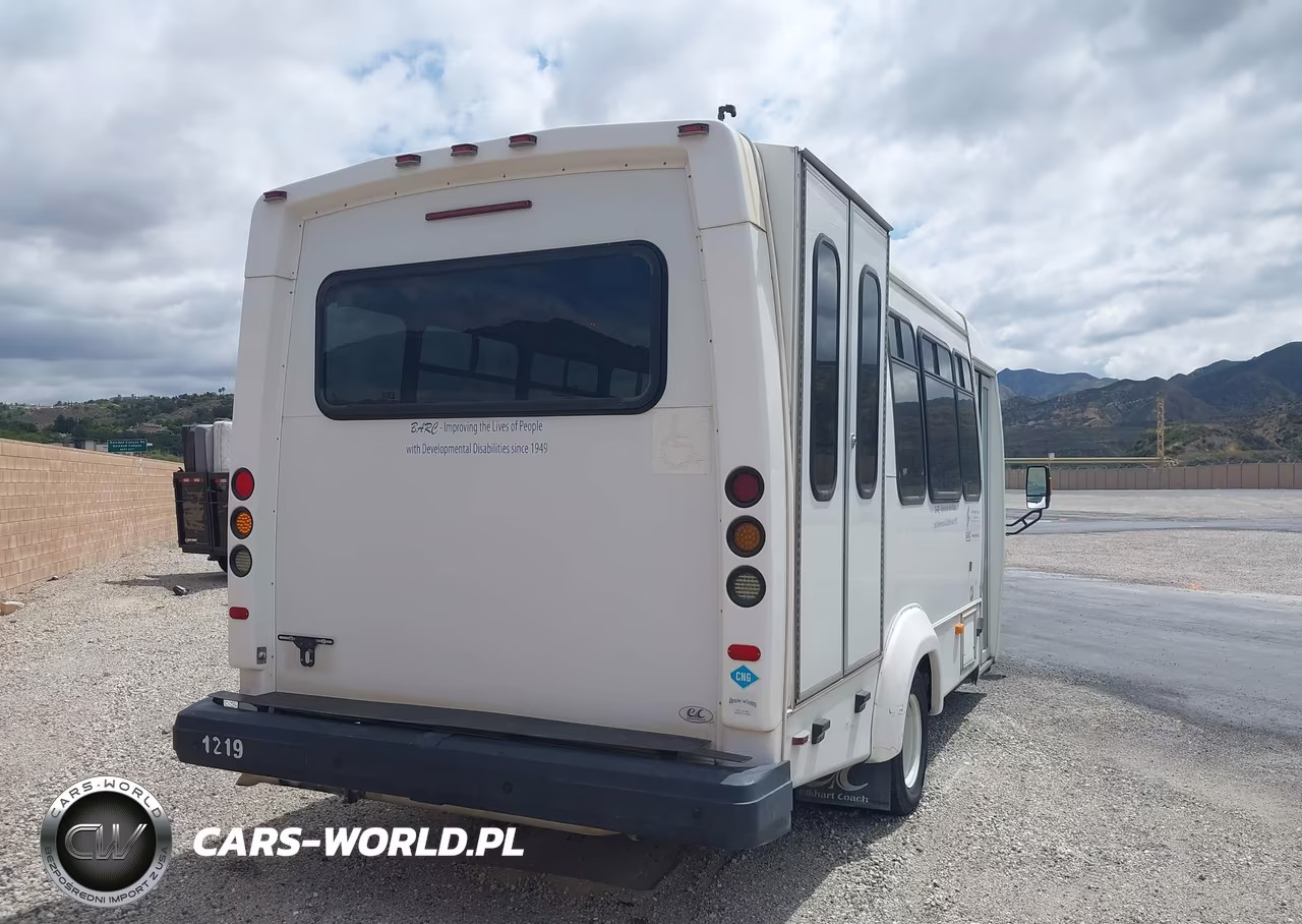 2012 Ford E-450 Cutaway VIN:1FDFE4FS8CDA92852 - 4