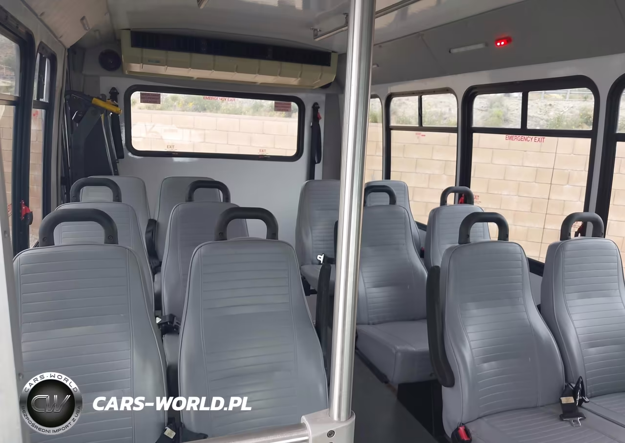 2012 Ford E-450 Cutaway VIN:1FDFE4FS8CDA92852 - 6