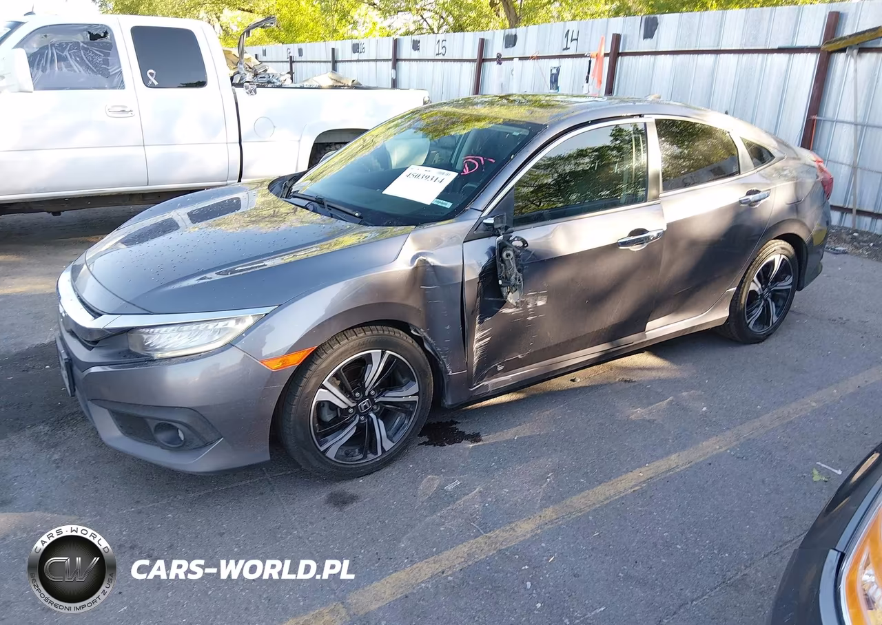 2017 Honda Civic Touring VIN:19XFC1F92HE010738 - 2