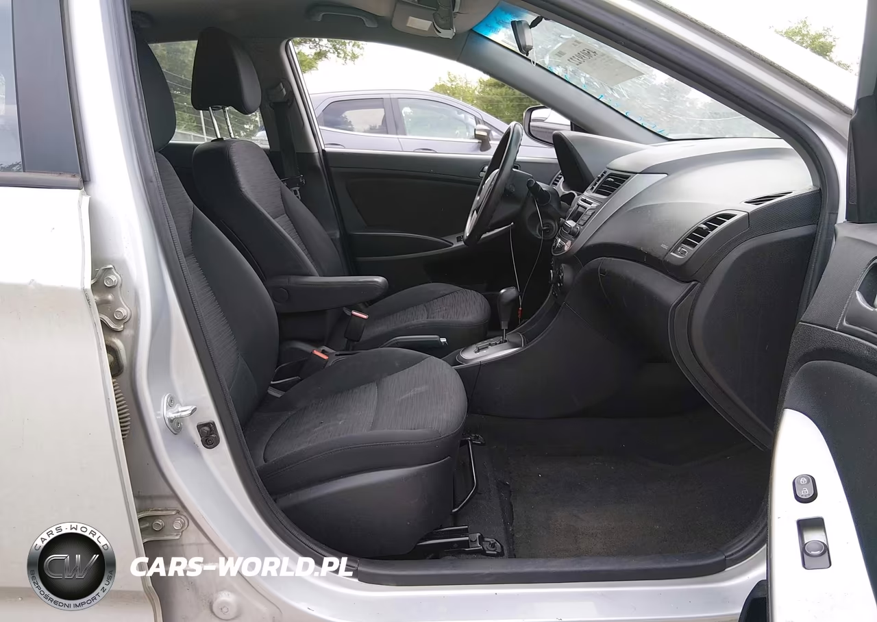 2016 Hyundai Accent Se VIN:KMHCT5AE6GU247985 - 5