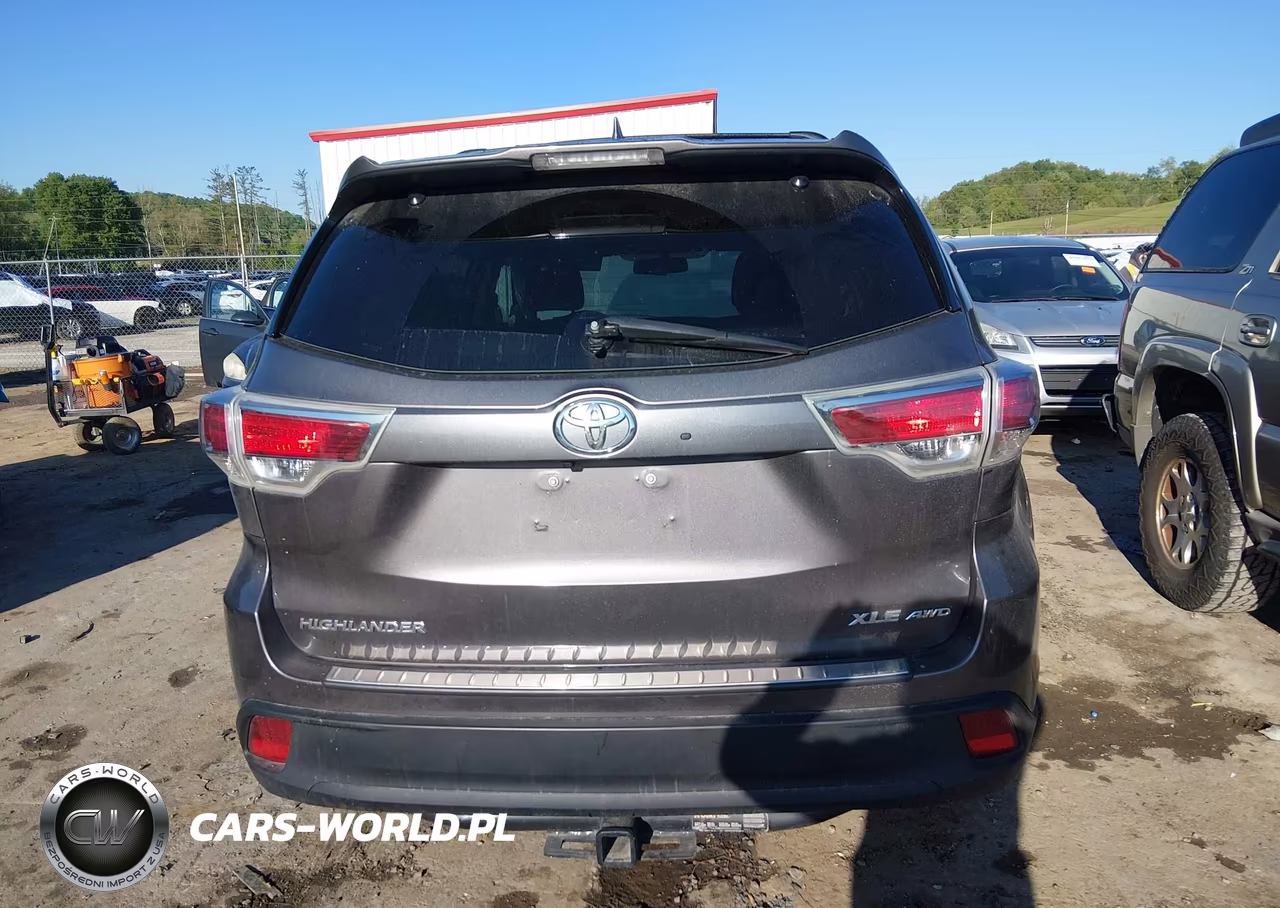 2016 Toyota Highlander Xle V6 VIN:5TDJKRFH3GS355946 - 17