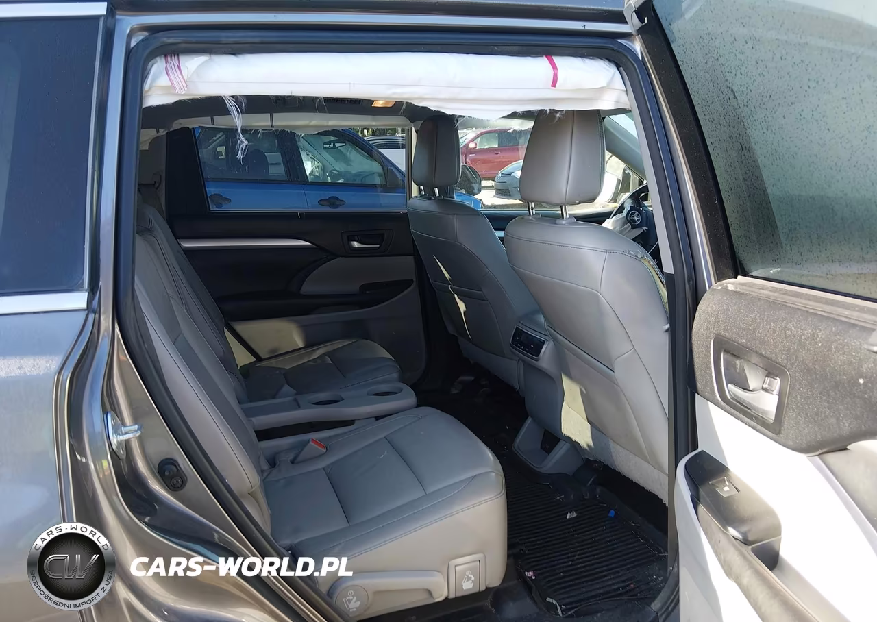 2016 Toyota Highlander Xle V6 VIN:5TDJKRFH3GS355946 - 8