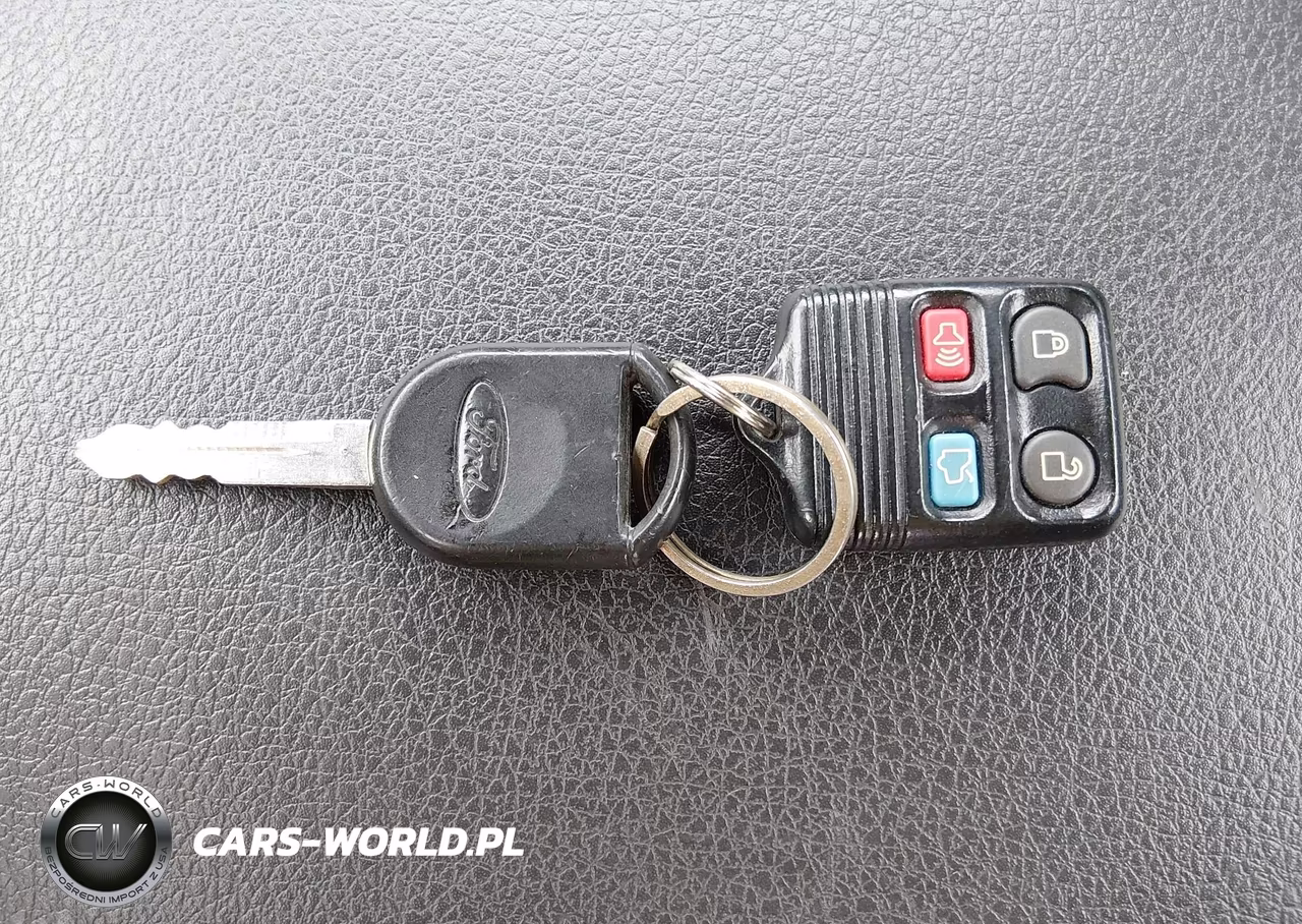 2007 Ford Mustang V6 Deluxe-V6 Premium VIN:1ZVFT80N775302603 - 11