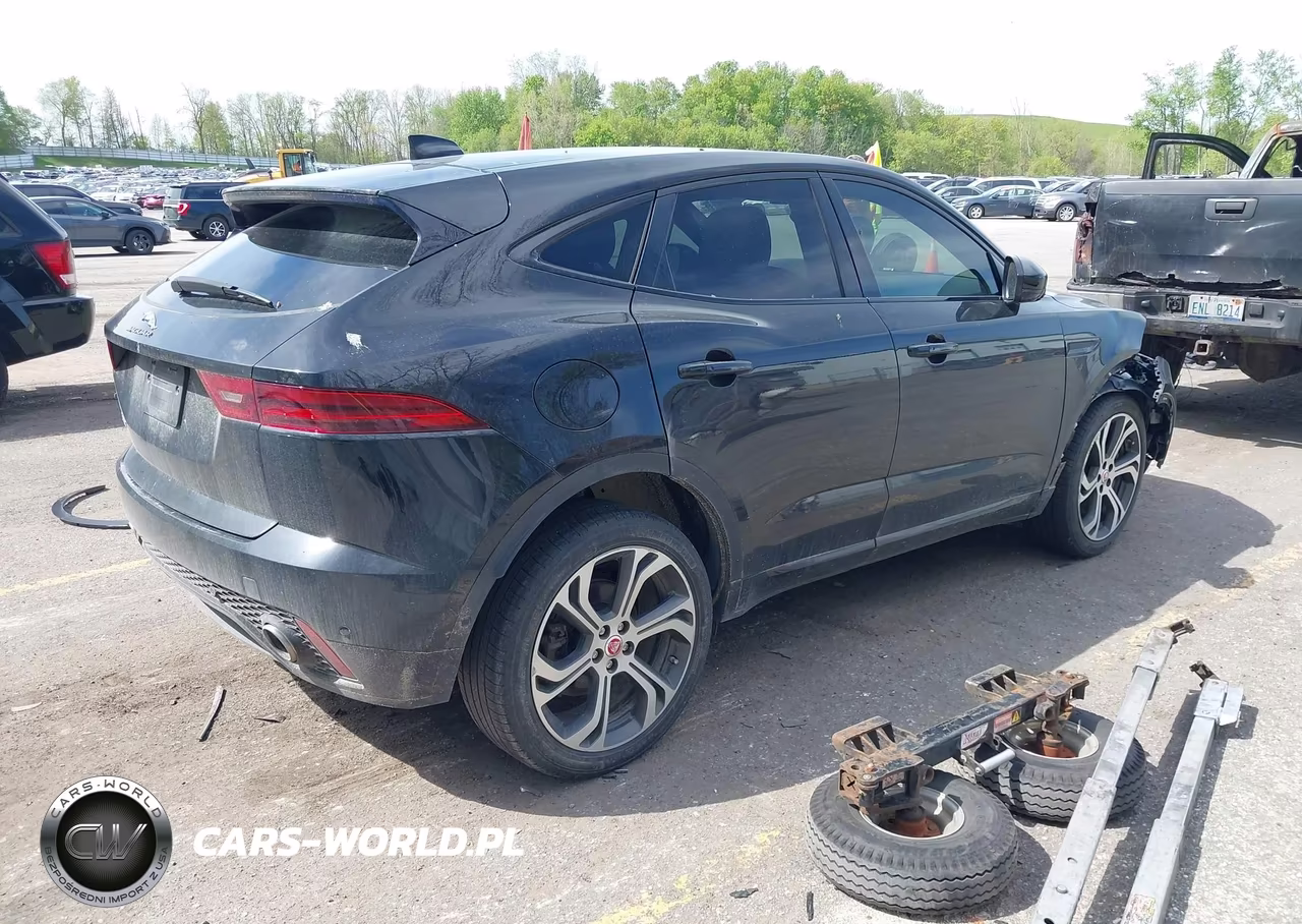 2018 Jaguar E-Pace First Edition VIN:SADFL2FX6J1Z01925 - 4