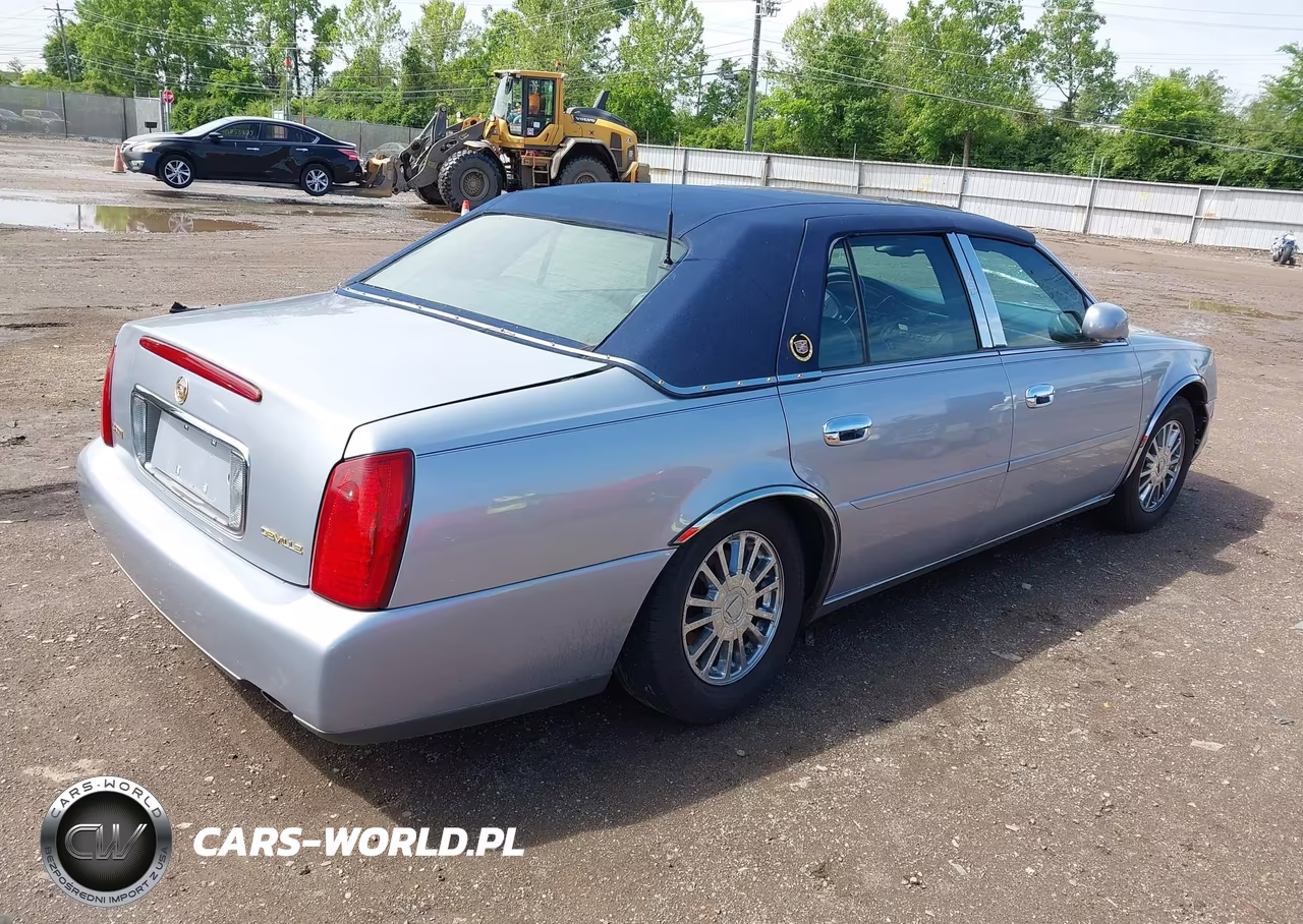2004 Cadillac Deville Standard VIN:1G6KD54Y44U249929 - 4