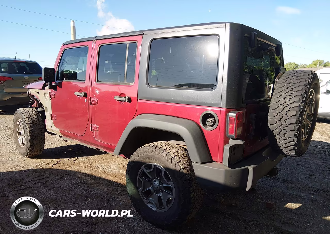 2013 Jeep Wrangler Unlimited Sport VIN:1C4BJWDG0DL508022 - 3
