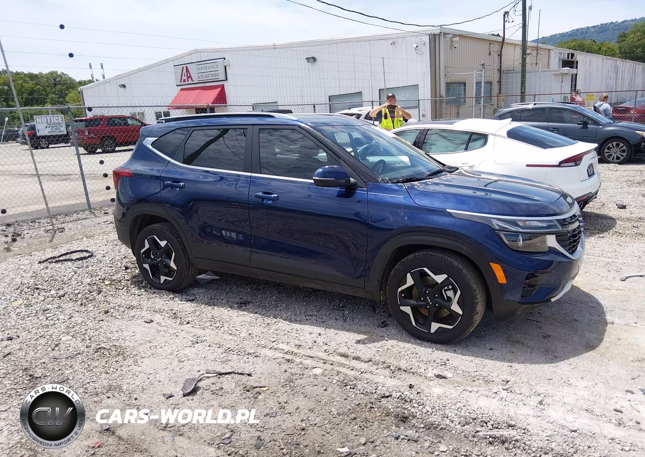 2025 Kia Seltos Ex VIN:KNDERCAA7S7823927 - 13