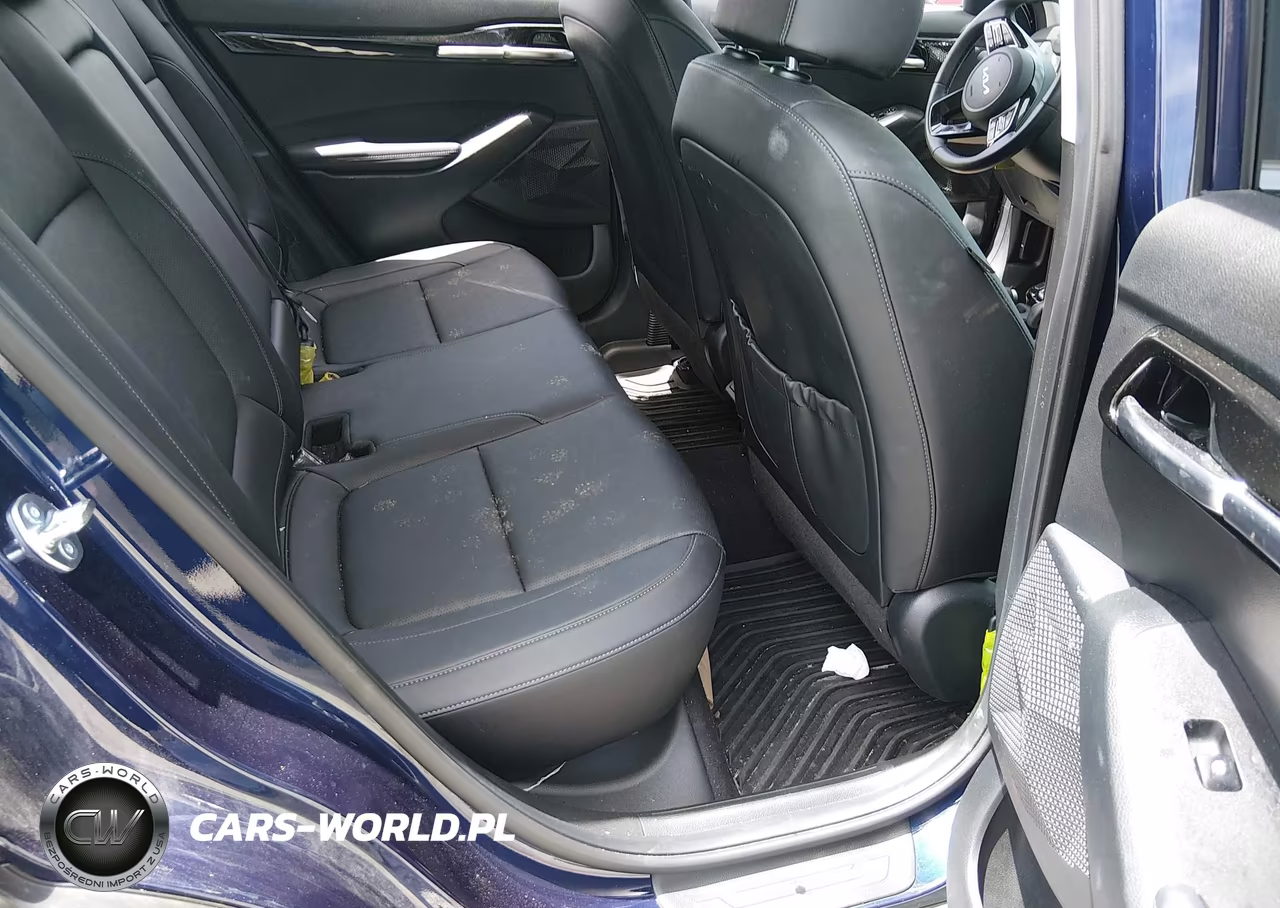 2025 Kia Seltos Ex VIN:KNDERCAA7S7823927 - 8