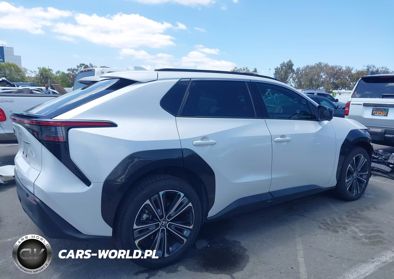 2023 Toyota Bz4X Limited VIN:JTMAAAAAXPA026415 - 14