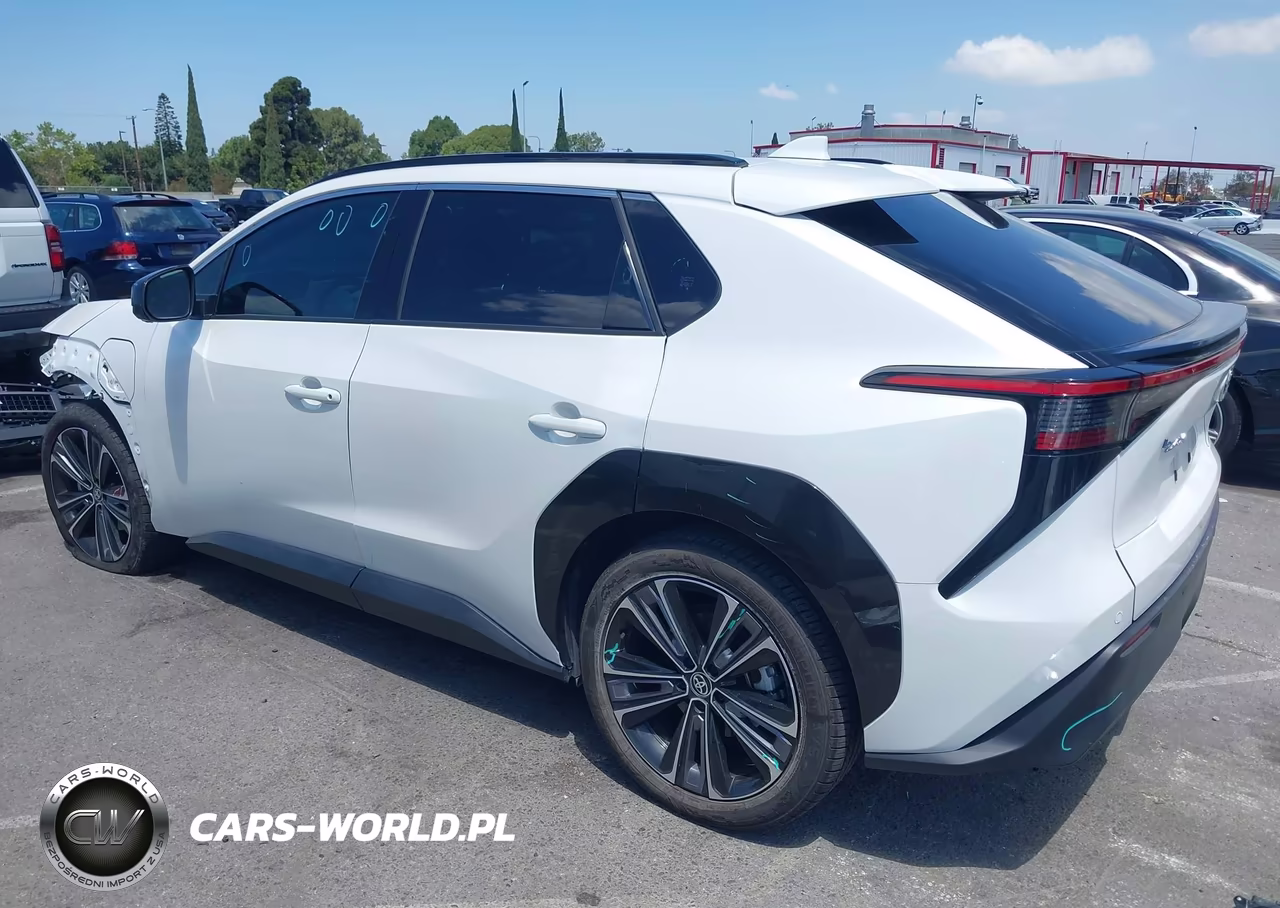 2023 Toyota Bz4X Limited VIN:JTMAAAAAXPA026415 - 3