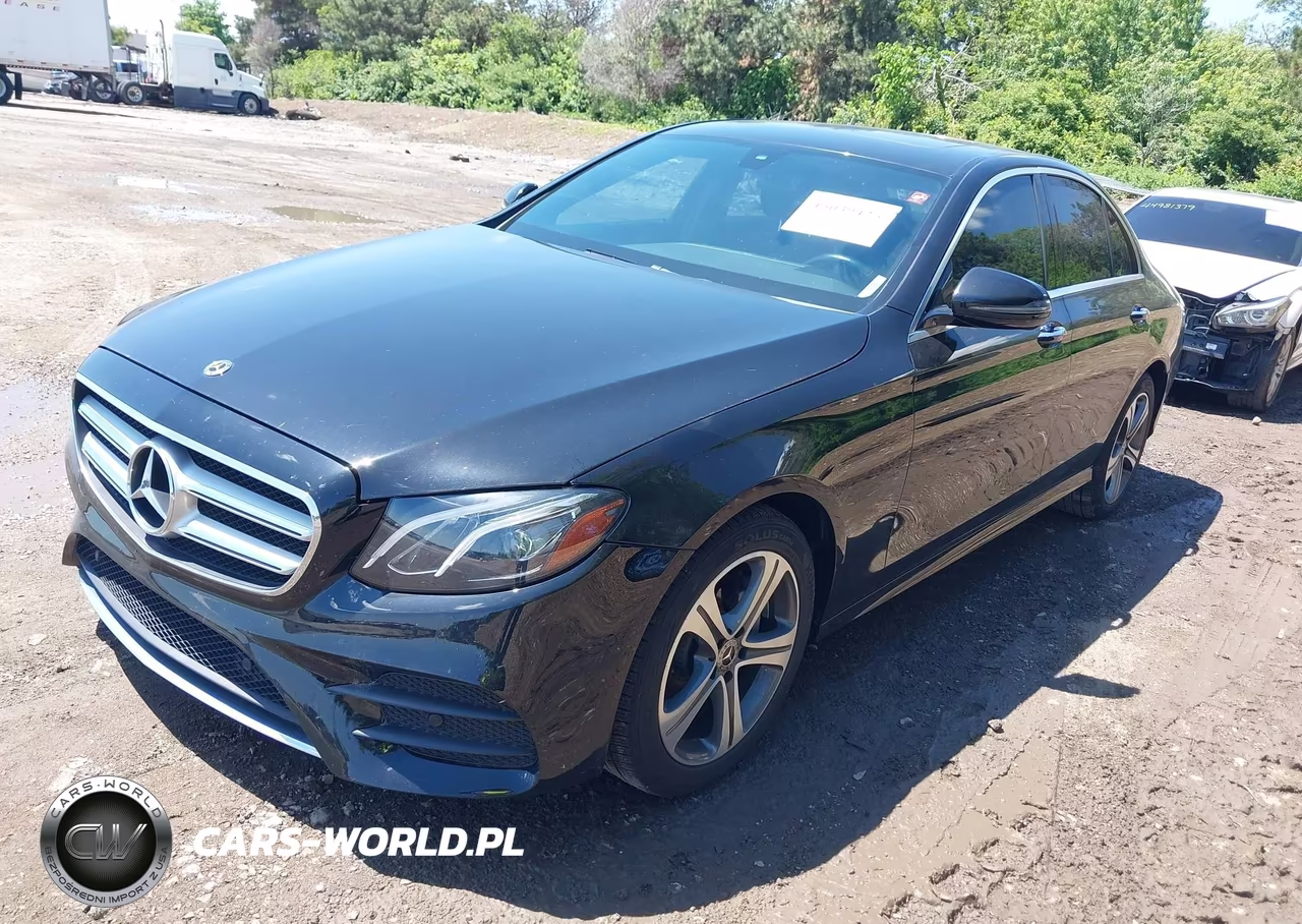 2018 Mercedes-Benz E 300 4Matic VIN:WDDZF4KB8JA481757 - 2