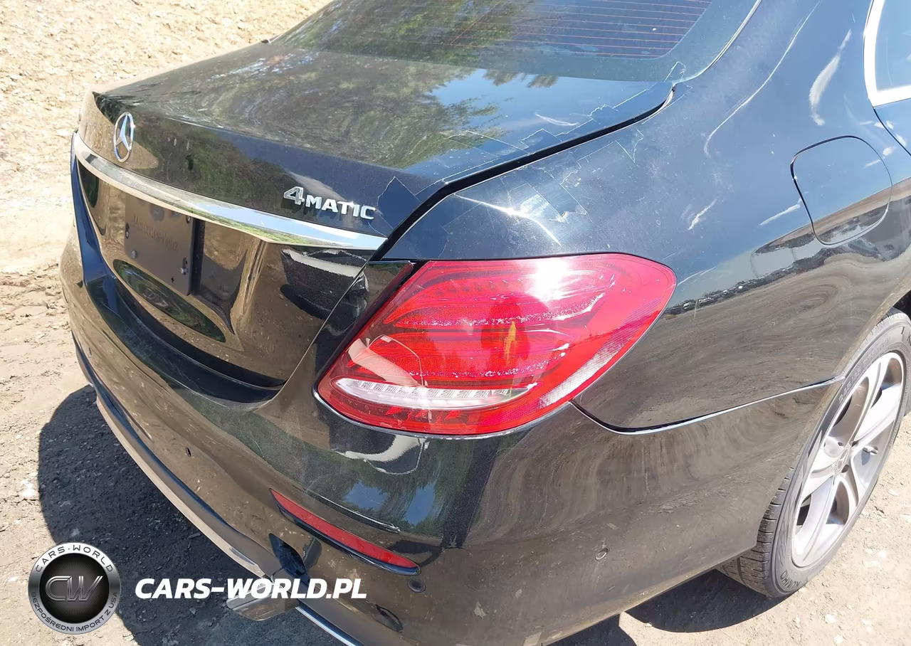 2018 Mercedes-Benz E 300 4Matic VIN:WDDZF4KB8JA481757 - 6