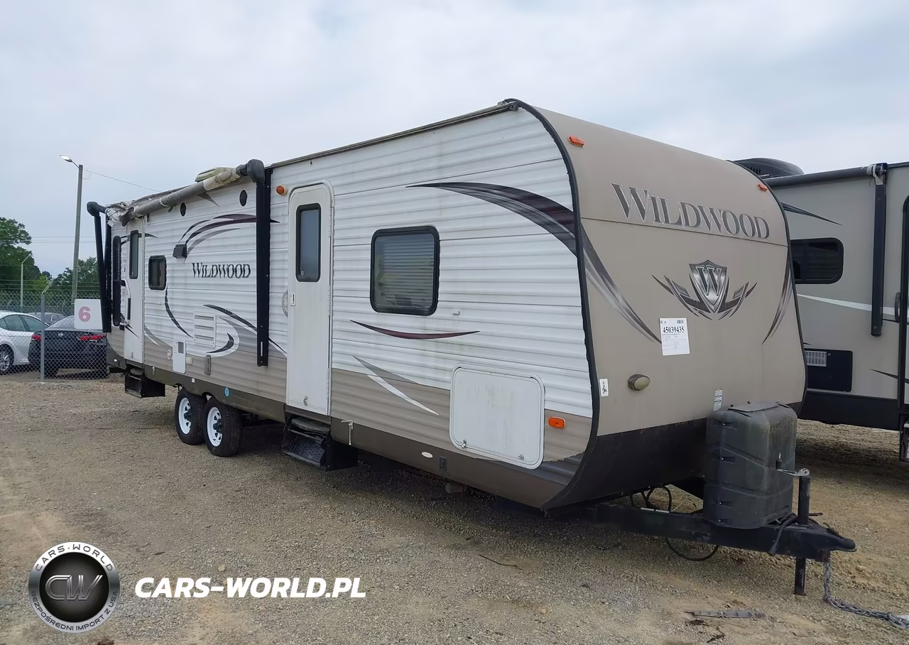 2015 Wildwood Forest River Travel Trailer