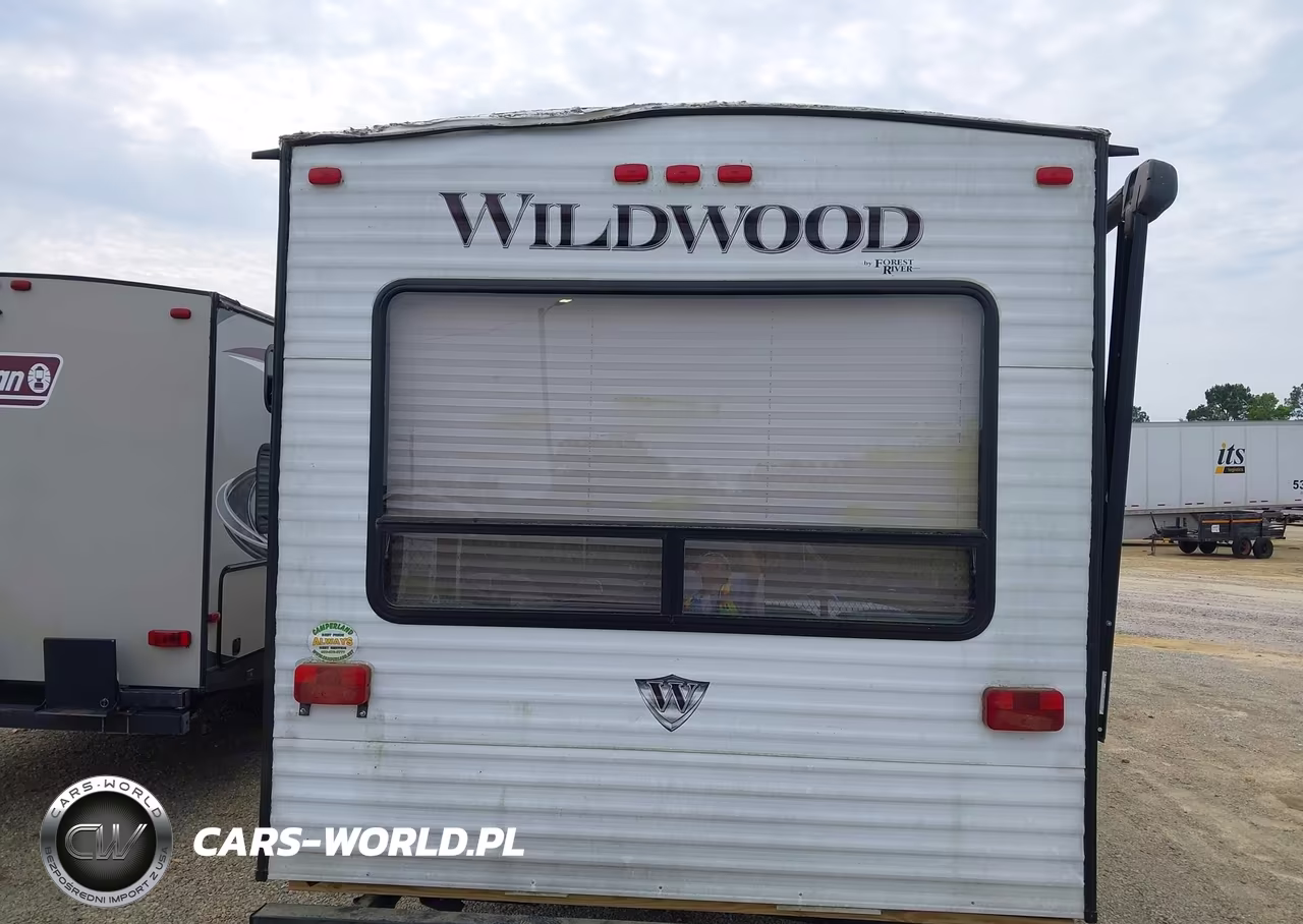 2015 Wildwood Forest River Travel Trailer VIN:4X4TWDC26FA254101 - 18