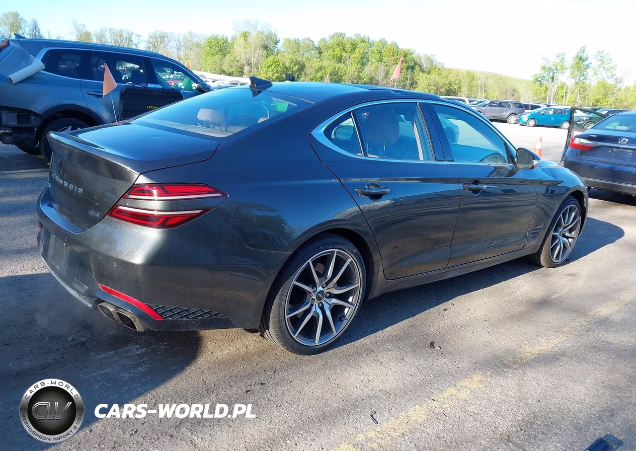 2022 Genesis G70 2.0T Awd VIN:KMTG34TA3NU099772 - 4