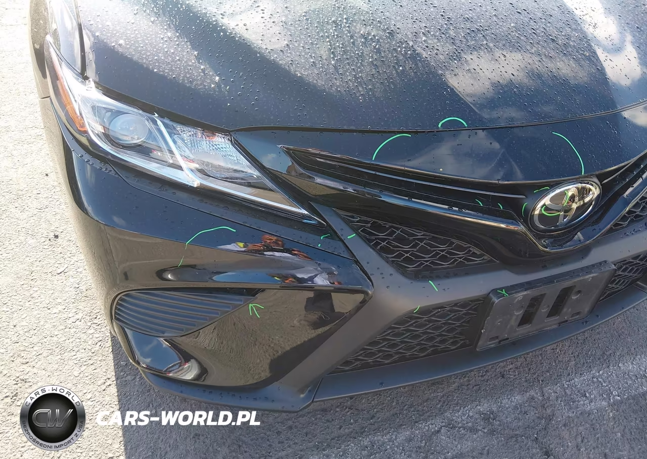 2020 Toyota Camry Se VIN:4T1G11AKXLU864435 - 18