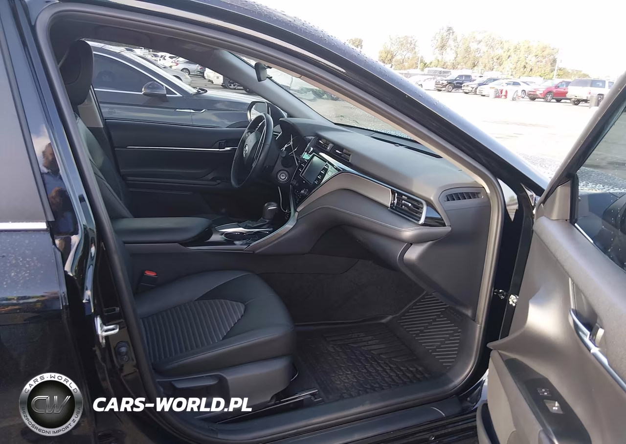2020 Toyota Camry Se VIN:4T1G11AKXLU864435 - 5