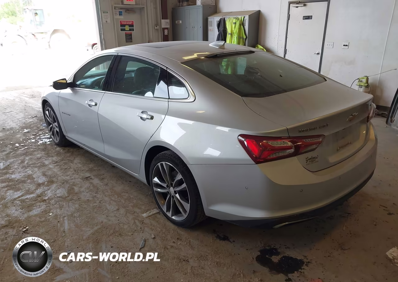 2020 Chevrolet Malibu Premier VIN:1G1ZE5SX3LF013979 - 3