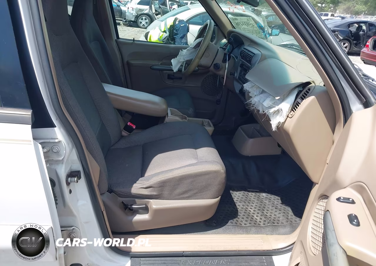 2002 Ford Explorer Sport Trac VIN:1FMZU67E62UB97862 - 5