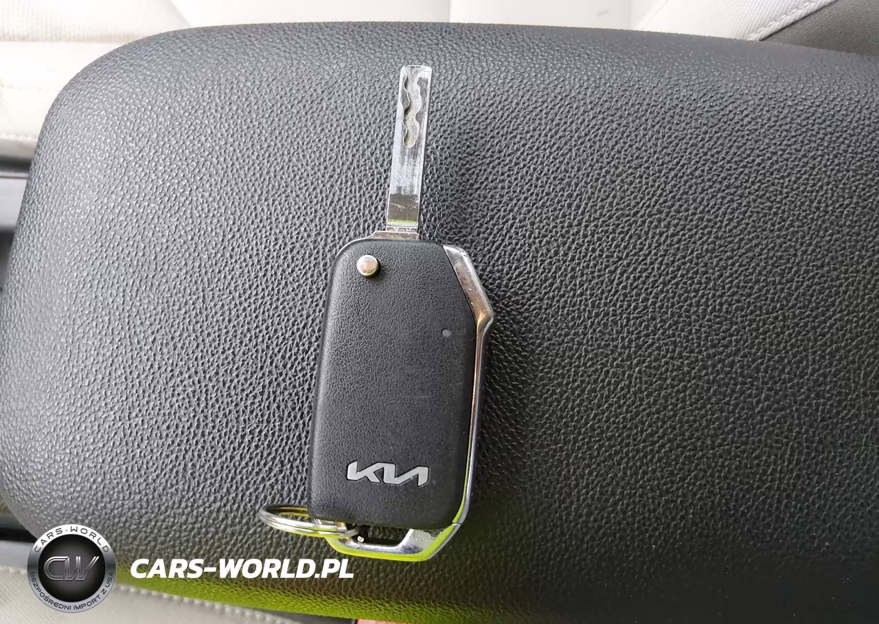 2023 Kia Forte Lxs VIN:3KPF24AD4PE677051 - 11